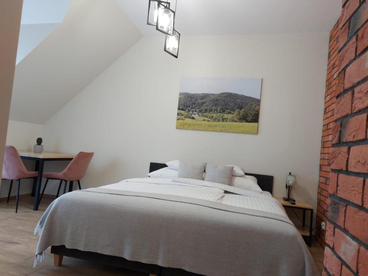 Dwor Bysina Villa Myslenice Ngoại thất bức ảnh