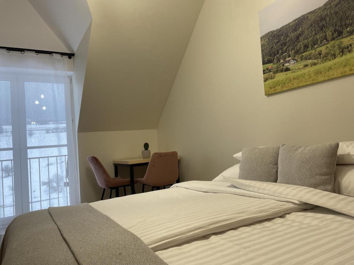 Dwor Bysina Villa Myslenice Ngoại thất bức ảnh