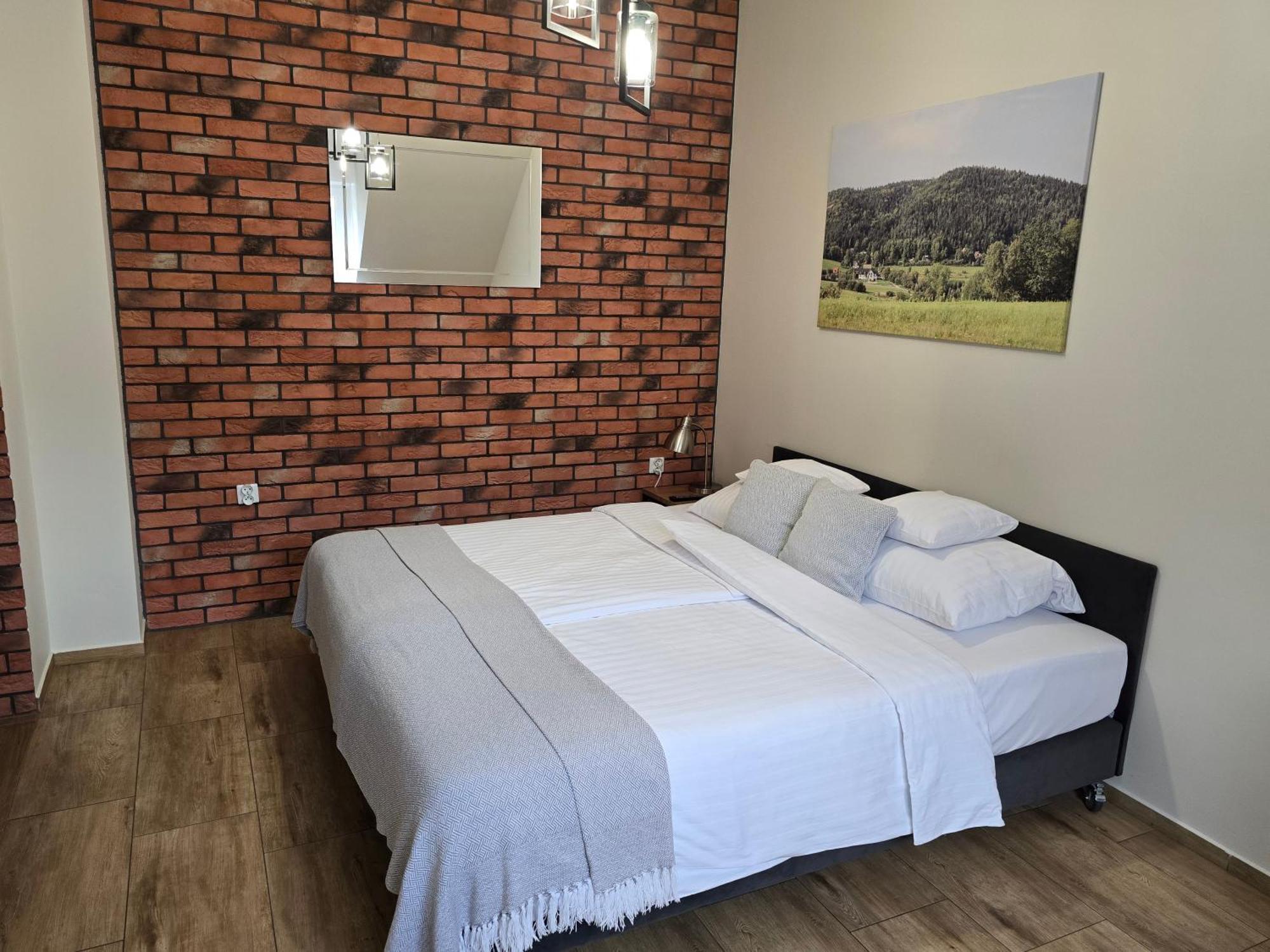 Dwor Bysina Villa Myslenice Ngoại thất bức ảnh
