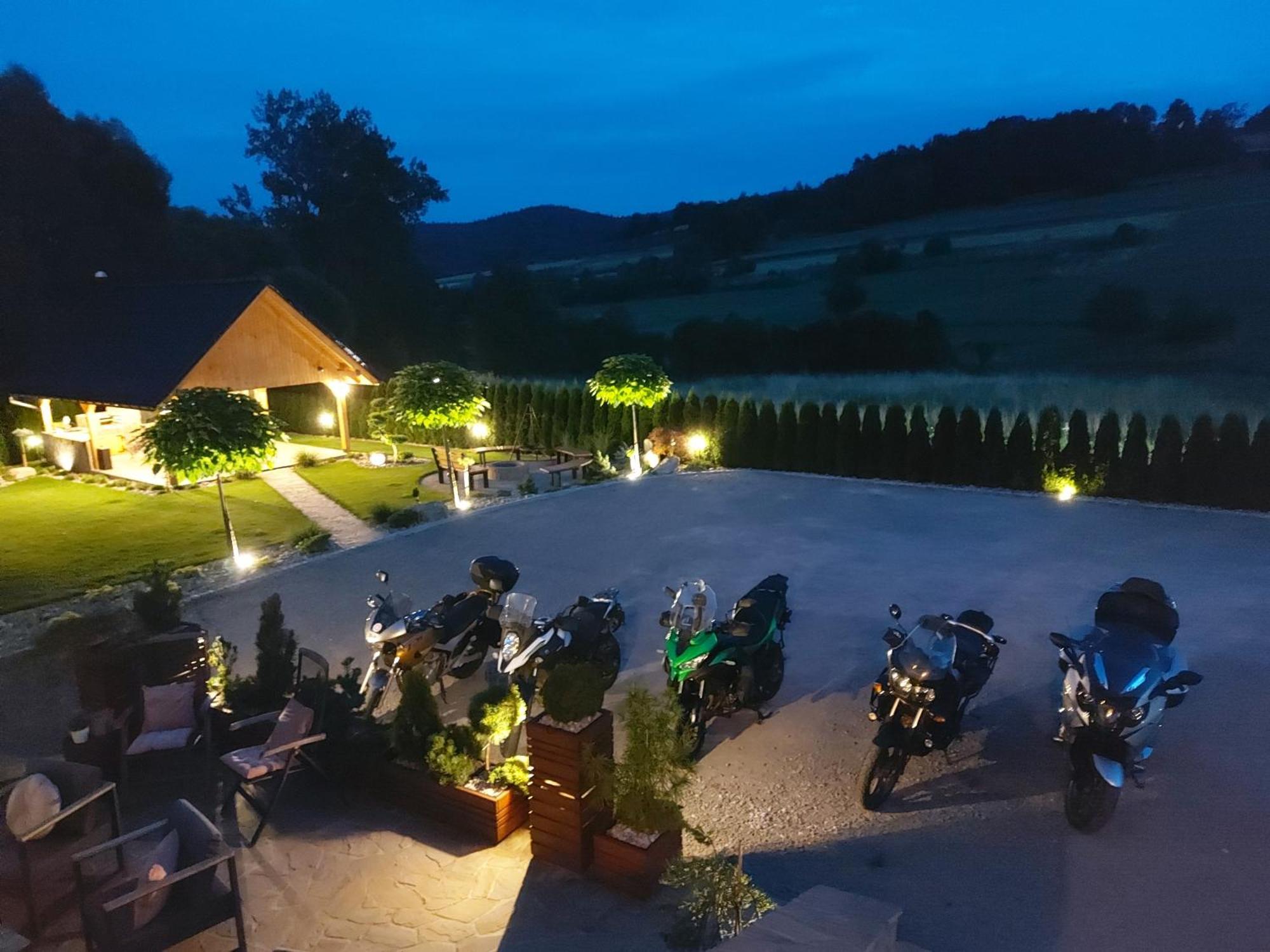 Dwor Bysina Villa Myslenice Ngoại thất bức ảnh